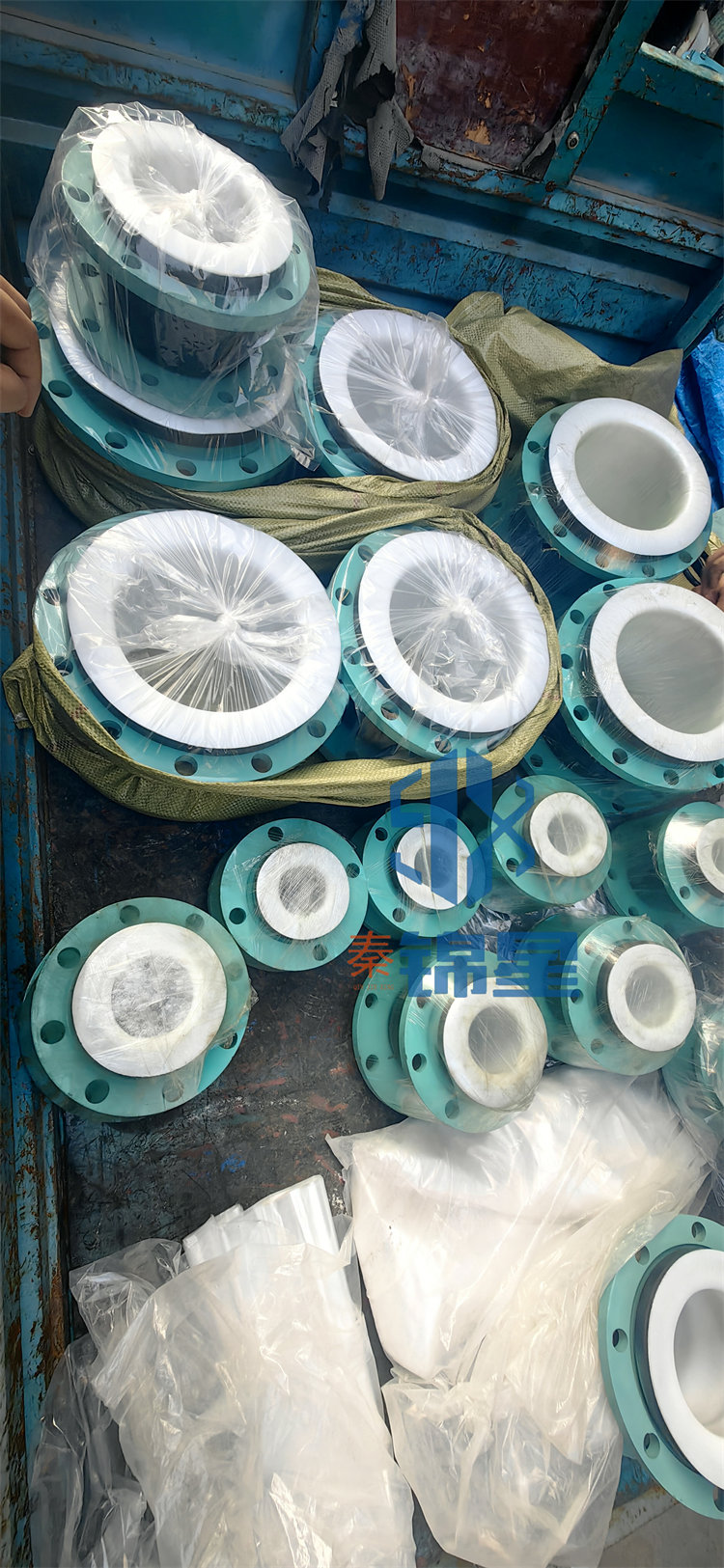 衬四氟橡胶软接头