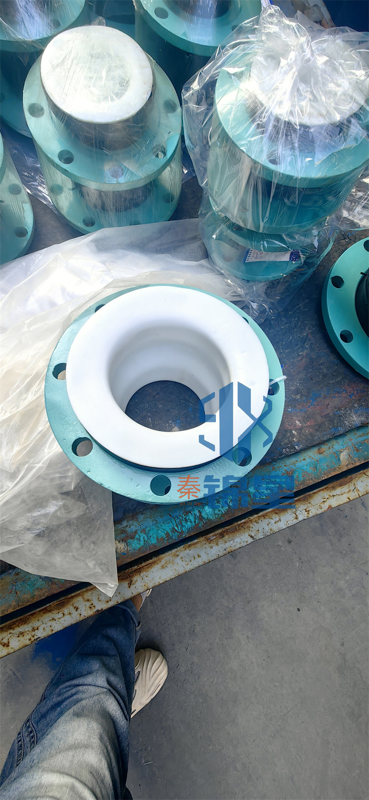 衬四氟橡胶软接头